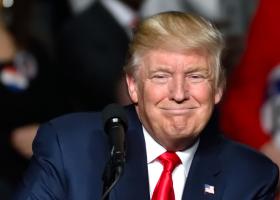wall-street.ro: Trump: Țările sună să mă pupe în fund: «Vă rog, vă roog domnule să ajungem la o înțelegere»