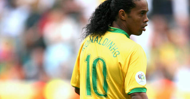 Ronaldinho, revenire spectaculoasă la 46 de ani! Fostul Balon de Aur va juca din nou într-un meci oficial