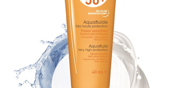 Prima protectie solara foarte inalta, lejera ca apa, cu efect DRY TOUCH de la Bioderma!