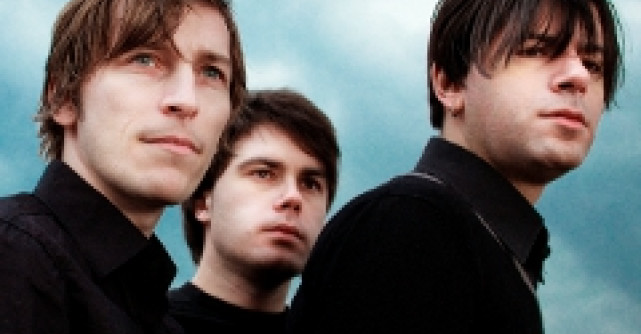 AB4 canta la ShortsUP Hall of Fame