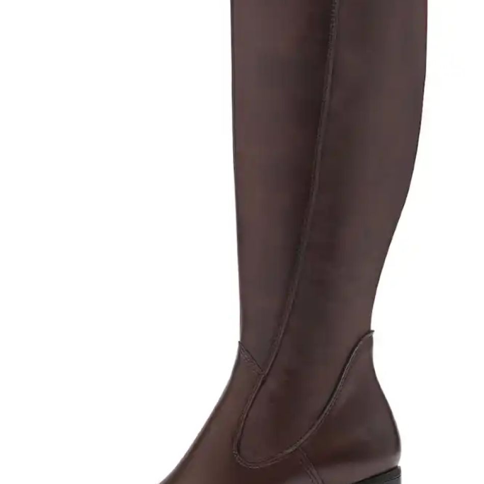 Vedetele sezonului rece: Cizmele lungi de damă