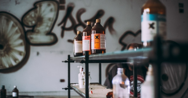 Roman Abramovich si alti oficiali ucraineni ar fi fost otrăviți la negocierile cu Rusia