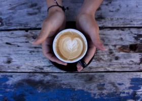 NU mai mânca aceste alimente dacă bei cafea!