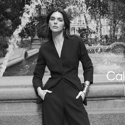 Calvin Klein prezintă noua campanie Womenswear Primăvara 2024, cu Kendall Jenner în rolul principal