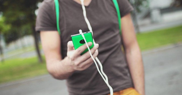 Cum îți poți personaliza husa de telefon