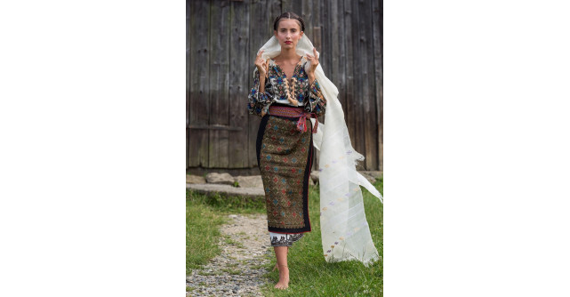 Ambasada României în Republica Turcia sărbătorește ia românească printr-o prezentare de modă de excepție și un eveniment caritab