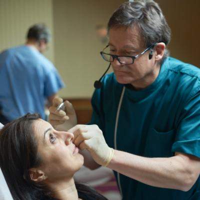 Estetica dinamica versus machiaj in schimbarea fizionomiei