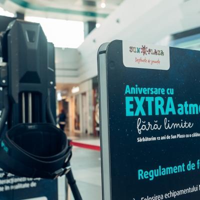 Peste 250.000 de bucureșteni au experimentat senzația unei călătorii printre planete în numai o săptămână