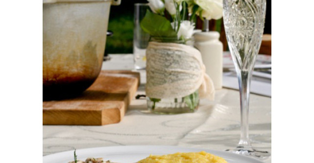 Kudi-Delicii: Tocana de pui cu hribi si smantana