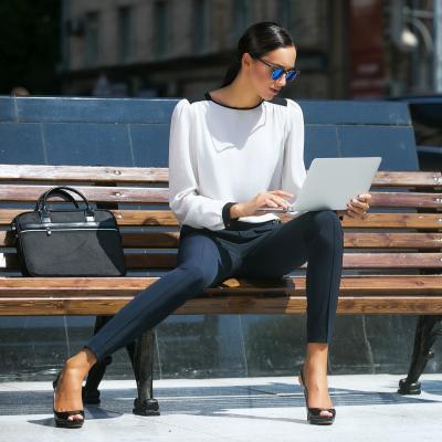 Genti de laptop: modele care ne-au atras atentia