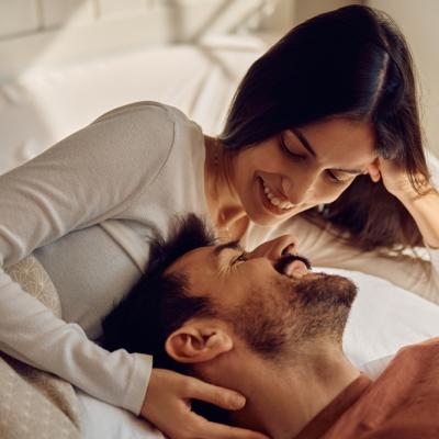 Pozitii sexuale care ii innebunesc pe barbati