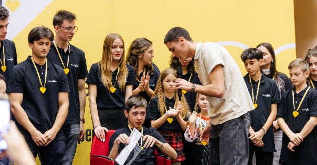 David Popovici a transformat cadourile sale de ziua de naștere în burse pentru viitorii campioni