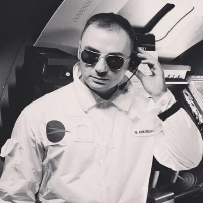 Actorul Alin Calbău lansează brandul de lenjerie bărbătească CALBAU