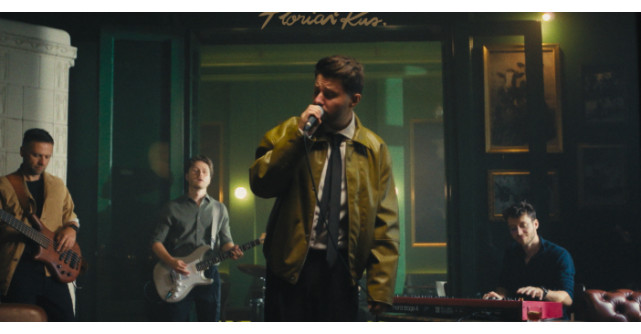 florianrus transformă iubirea într-un film în noul single Starleta