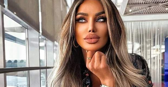 Bianca Drăgușanu își micșorează sânii: „Nu am făcut o alegere tocmai inspirată”