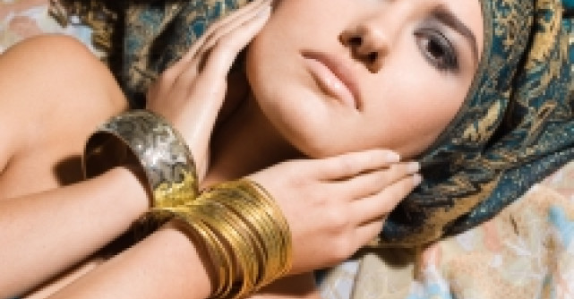 Moda turbanelor. Tu ai purta asa ceva?