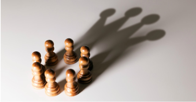 Începe azi. Repetă mâine. Regula: 1 pas pe zi