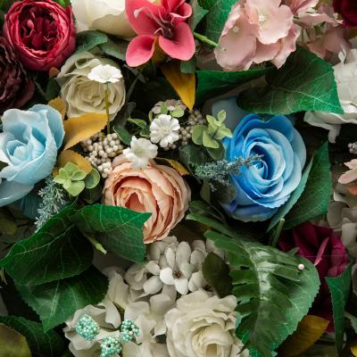 Flori artificiale vs flori naturale - avantaje și dezavantaje prin comparație