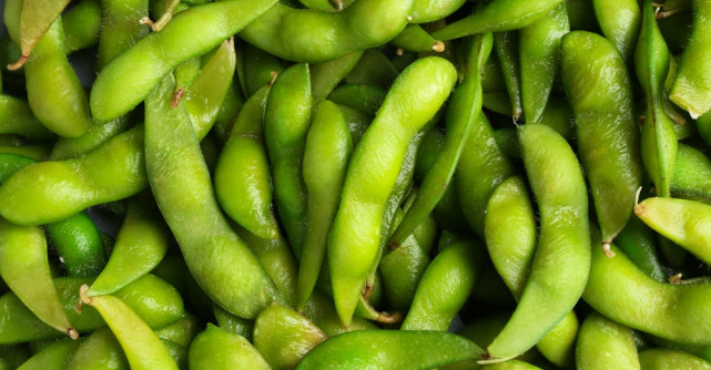 Edamame: beneficii, calorii, rețete și tot ce trebuie să știi despre aceste boabe verzi
