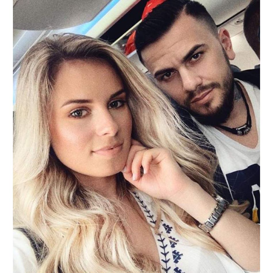 Elly și Cristian Șonea au împlinit 8 ani de relație! Uite cât de mult se iubesc după apariția micuței lor, Iris Sofia