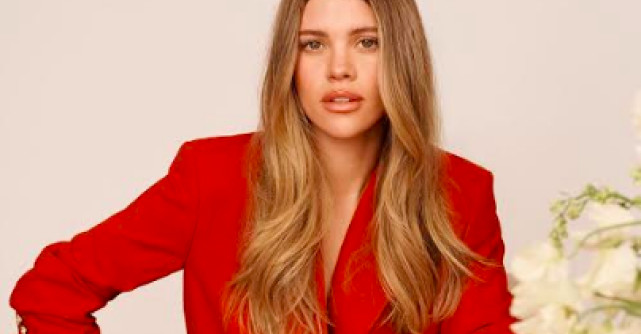 TOMMY HILFIGER ȘI SOFIA RICHIE GRAINGE PREZINTĂ O NOUĂ ERĂ A ELEGANȚEI CU O COLECȚIE ÎN COLABORARE