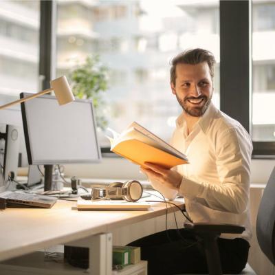 Top 7 produse de papetărie necesare într-un birou