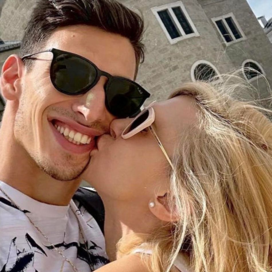 Andreea Bălan s-a împăcat cu George Burcea, de dragul fetițelor sale: George s-a schimbat și reușim să ne înțelegem...