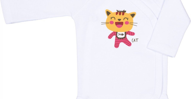 Cele mai practice haine pentru bebelusi in primele luni de viata