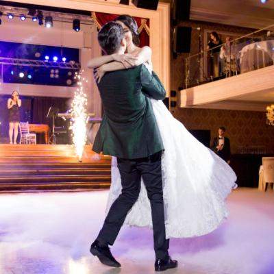 Tendințele nunților din 2026 – când eleganța devine emoție la Le Château