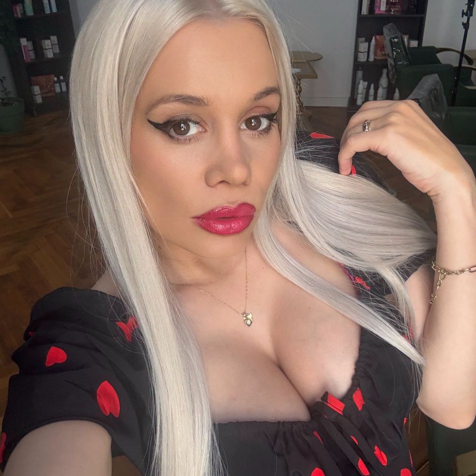 Anisia Gafton, însărcinată în 8 luni, și-a arătat burtica, iar fanii au rămas uimiți de acest detaliu 