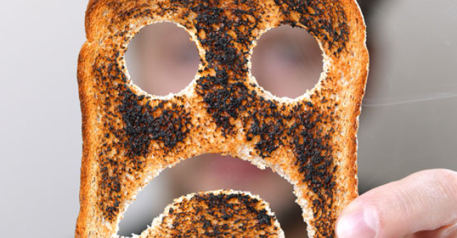 EVITA-LE: 3 Alimente care provoaca DEPRESIE