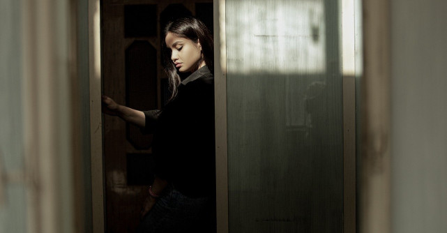 Femeia pentru care m-ai părăsit s-a măritat cu altul și acum vrei să te primesc înapoi?