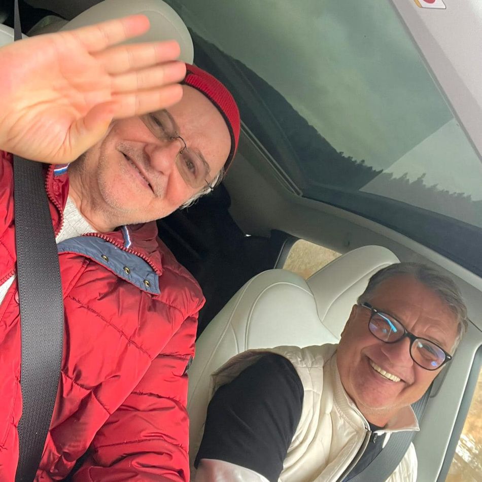 Irinel Columbeanu lansează o nouă carte auto-biografică! Câți bani a încasat în urma celor trei cărți scrie până acum