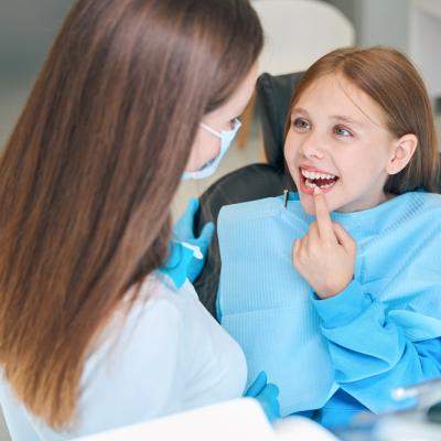 Obiceiuri sănătoase pentru dinți frumoși. Ce trebuie să știe orice părinte