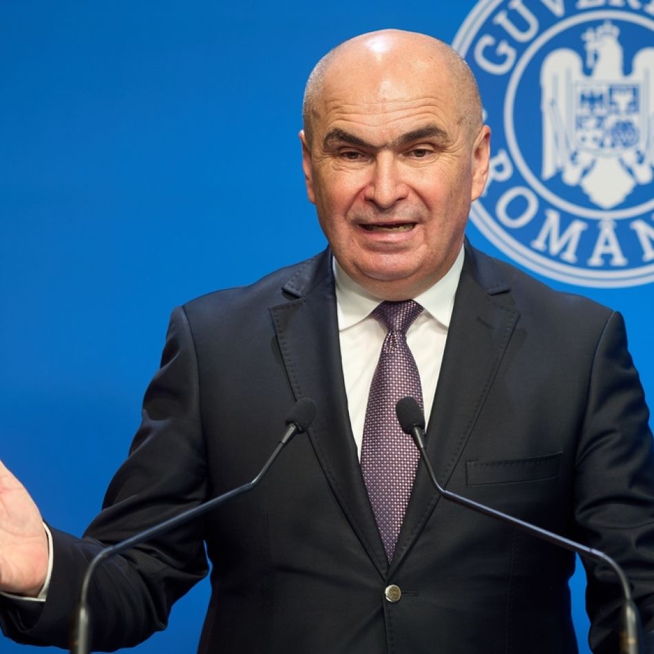 Ana Blandiana, apel dur către parlamentari la mitingul pentru Ilie Bolojan: Nu mai au dreptul să stea acolo...