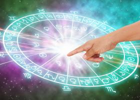 Cele 3 zodii care vor avea noroc financiar în Luna Iubirii