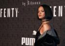 Rihanna și fiica ei, ținute asortate la petrecerea de un an a micuței Rocki. Rochii roz create special de Dior