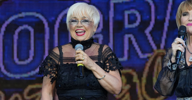 La 69 de ani, Maria Nagy, cântăreața supranumită  ”Bonnie Tyler de România”, se relansează în muzică