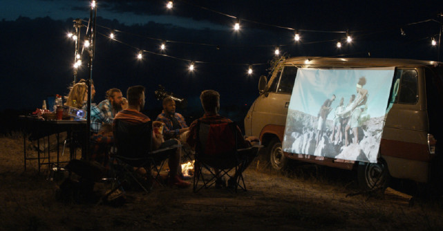  A apărut trailerul pentru FRIENDS și este MINUNAT