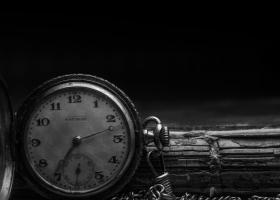 Semnificația orelor - Ce înseamnă când te uiți la ore fixe?