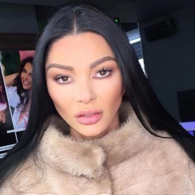 Brigitte Pastramă, batjocorită în Dubai, de doi români: Bădăranilor, nu mai judecați!