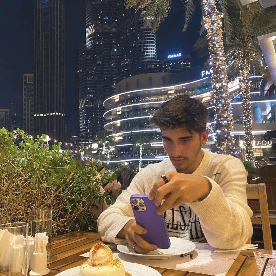 Sebastian Dobrincu și Otniela Sandu, noul cuplu surpriză al showbizului! Ioana Ignat rămâne în trecut