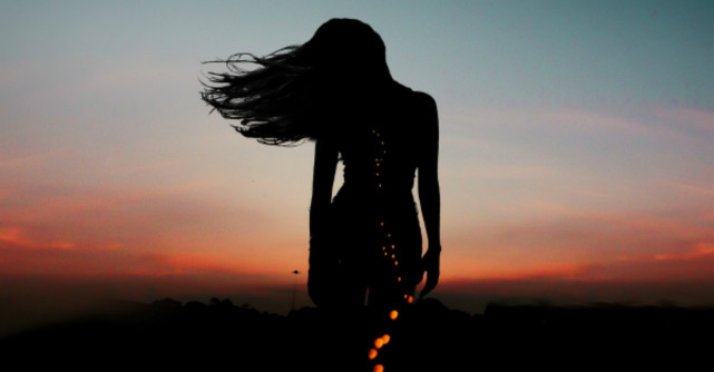 Fericit nu ești atunci când ai tot ce vrei. Fericit ești atunci când iubești tot ceea ce ai