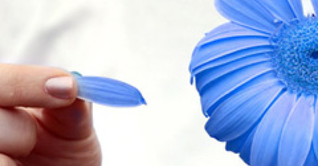 Albastru, culoarea vedeta a sezonului