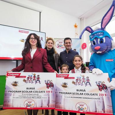 150.000 de elevi invata totul despre igiena orala corecta prin Programul Scolar Colgate 2017