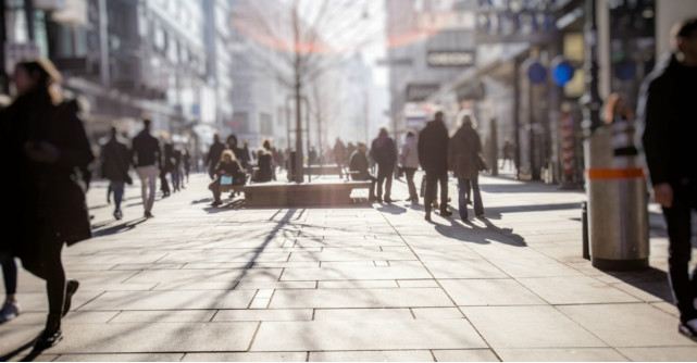 Avantajele și dezavantajele traiului într-un oraș mare