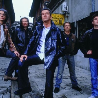 Video: Holograf lanseaza Nu mai e timp