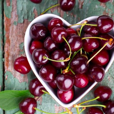 5 masti de fata cu CIRESE pentru un ten RADIANT