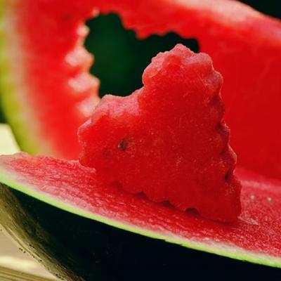 Dieta FULGER de detoxifiere in 7 zile cu PEPENE ROSU
