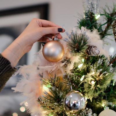 Decorațiuni de Crăciun: Cele mai frumoase seturi de globulețe pentru brad